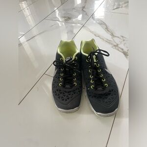 Black Nike Running Shoes